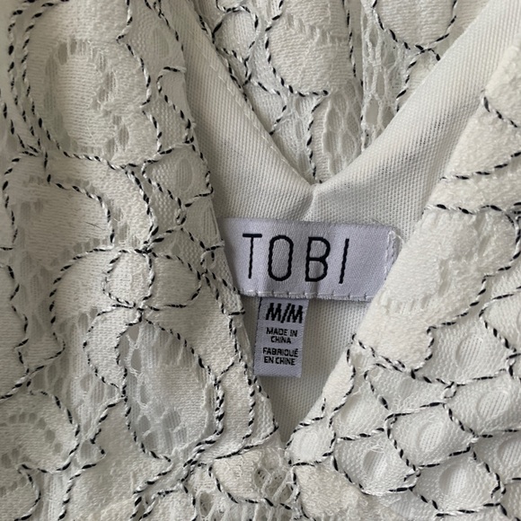 *NWT* Tobi Swoon Over You White Lace Maxi Dress Size M - Picture 8 of 8